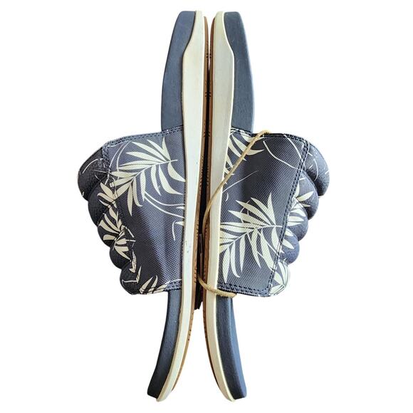 Olukai Maha \'Olu Trench Blue / Aloha Slip On Size 15
